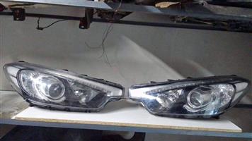 Kia Cerato headlights 