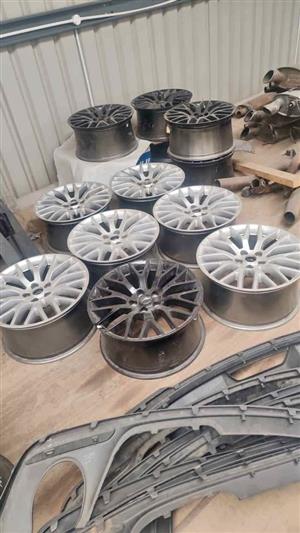 Ford Mustang rim's