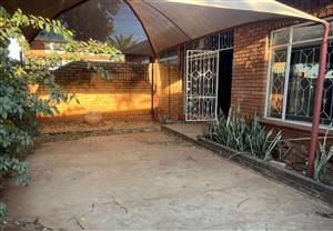 Charming 2-Bedroom Gem in the Heart of Mokopane!