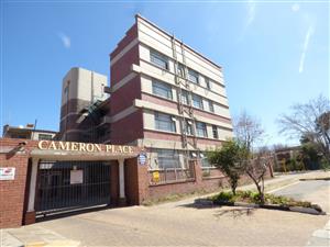 2 BEDROOM GROUND FLOOR APARTMENT FOR SALE!!!