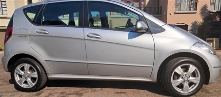 Mercedes Benz A180 Avant-garde AUTOMATIC