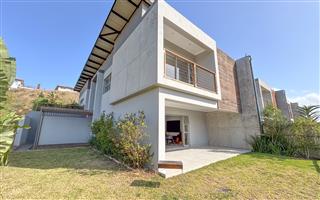Hillside Terrace, Palm Lakes Estate