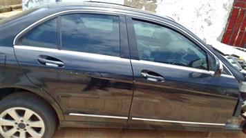 Mercedes Benz w204 Door