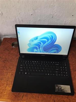 Acer i3 10th generation 8gb ram 256gb ssd Good battery