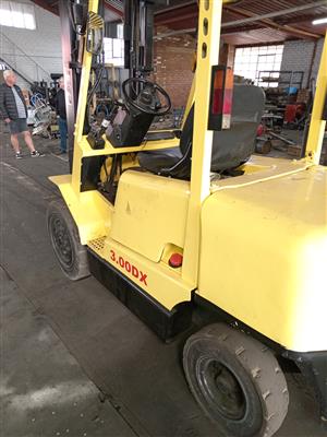 Multiple Used Forklifts 