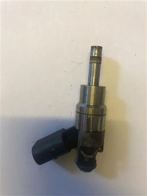Audi A3 2.0T BWA injector for sale 