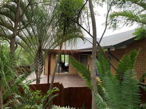 Elevated Bushveld Living with Panoramic Mountain Views – Kranspoort Vakansiedorp