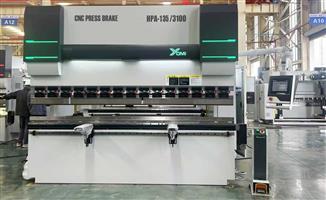 CNC 4-AXIS HYDRAULIC BENDING MACHINE
