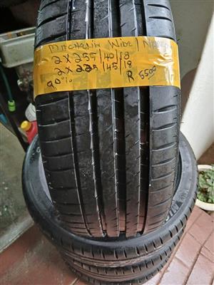 Wide & Narrow Mitchelin set tyres