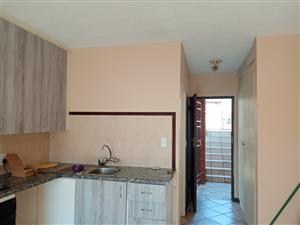 0.5 Bedroom Security Estate in KARENPARK - 112754296