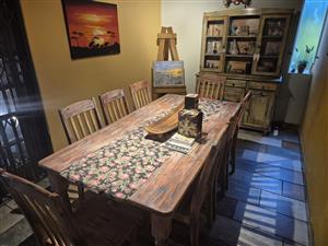 Dinning room table 8 seater and side board ( Shabby Chic )