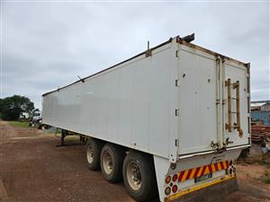 2011 Afrit 65m³ Walkingfloor