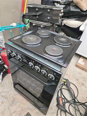 DEFY 600 SLIMLINE EXTRACTOR,  OVEN, STOVE.  