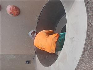 Swimming pool construction 