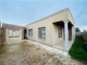 Family Home with Additional Income Potential Near Schools and Amenities