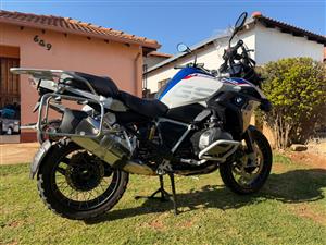 BMW R1250GS
