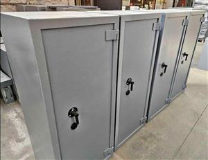Safes with 10 sliders direct