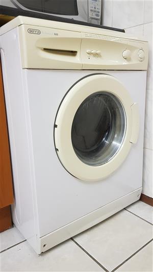 Washing machine (Broken) for sale