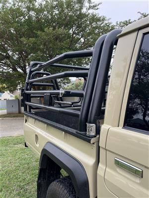Land Cruiser 79 D/C Cattle Rails 