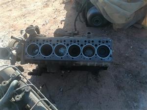 Ade 352 block crank and pistons for sale
