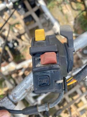 Suzuki LTZ 400 handle bar switch
