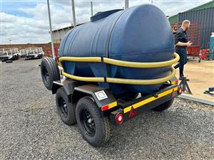 2000L water bowser trailers