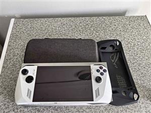 ASUS ROG ALLY Z1 EXTREME (CLEAN CONDITION)