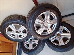 X4 Mags & Tyres Size 215/65/16c