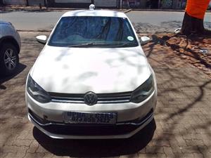 2011 VW POLO 6 1.6 HATCHBACK MANUAL PETROL WHITE COLOR 94,000KM 