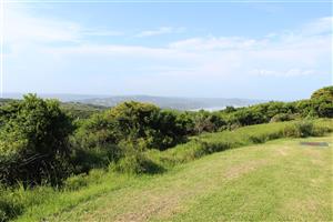 Plot in Up-Market Seaside Estate