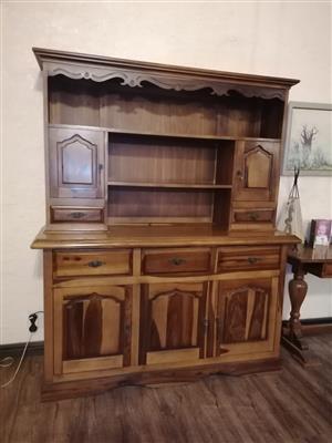 Rhodesian Teak dining room suite for sale with 6 chairs 