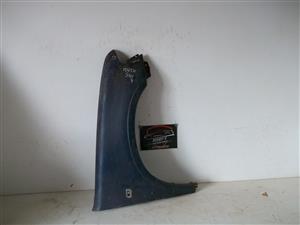Isuzu KB '94-'04 right fender