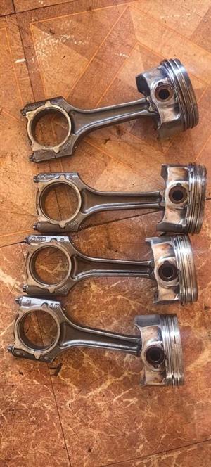 VW Golf 6 2.0 GTI ccz X4 Pistons & Conrods