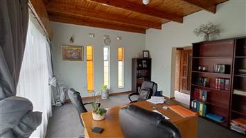 Investment Value Meets Family Comfort. Exclusive mandate