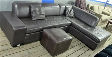 2 PIECE L-SHAPE LEATHER LOUNGE SUITE W/OTTOMAN S063742A