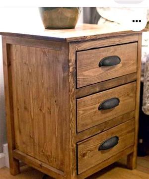 I am selling pedestals