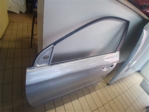 2017 HYUNDAI I20 FRONTDOOR LEFT SIDE