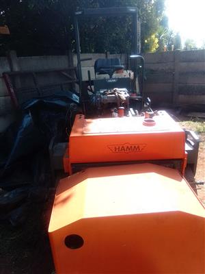 HAMM HB12 ROLLER