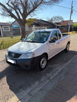 2019 Nissan Np200 Safety Pack 