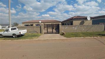 House For Sale in Drieziek
