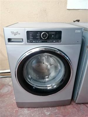 Whirlpool 9kg washing machine Working order Delivery available