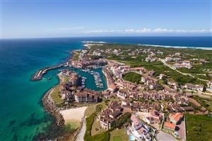 Stunning Port St Francis unit!