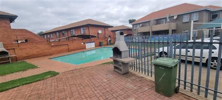 Townhouse For Sale in Florentia