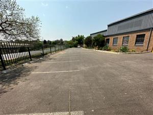 Beautiful mini-industrial Unit of 362 m² To Let at Perskor Park in Midrand! Available immediately!
