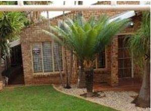 Townhouse For Sale in Rustenburg Central