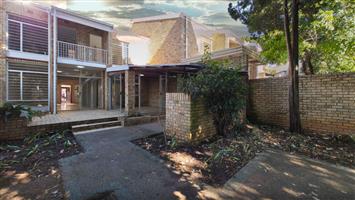 Townhouse Rental Monthly in Sandown