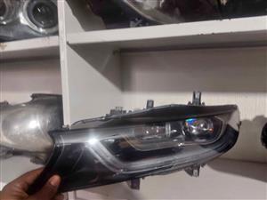 BMW i8 left headlight
