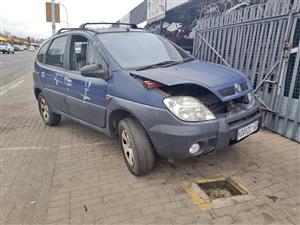 Renault Scenic Rx4 Stripping for spares code 4
