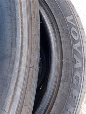 225/45R17 Voyager 