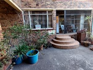 Stunning 2-Bedroom Apartment for Sale in Vanderbijlpark CW 3